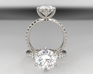 Signature Split Prong Setting w Lab Grown Diamonds