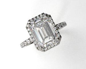 Gissell's Signature Split Prong Shank w Split Prong Halo and Diamond Prongs w Lab Grown Diamonds