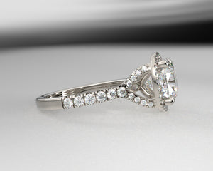 Signature Split Shank Split Prong Halo w Lab Grown Diamonds