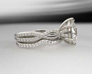 Ladies Diamond Platinum Band