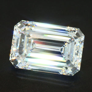 4.52ct E VS1 Distinctive Emerald Cut Private Reserve Lab Grown Diamond