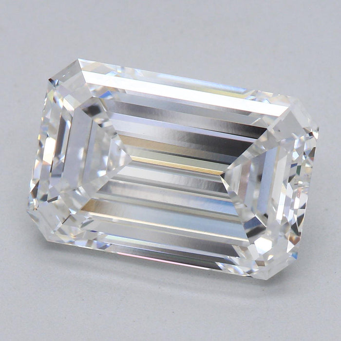 4.52ct E VS1 Distinctive Emerald Cut Private Reserve Lab Grown Diamond