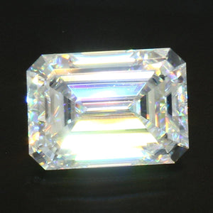 9.5mm 2.69 ct Distinctive Emerald Cut Moissanite